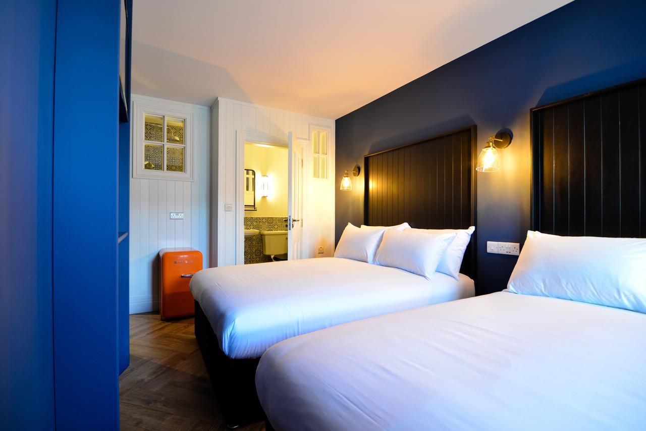 The Continental Boutique Residence Голуэй Экстерьер фото