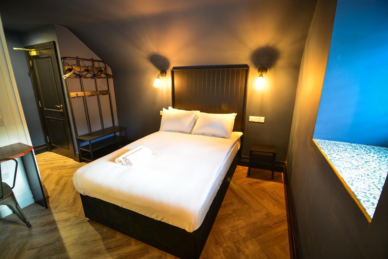 The Continental Boutique Residence Голуэй Экстерьер фото
