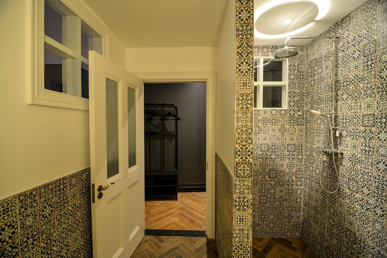 The Continental Boutique Residence Голуэй Экстерьер фото